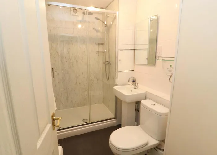 بيت للعطل Brews كيسويك